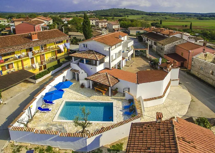 Ferienhaus Maria *